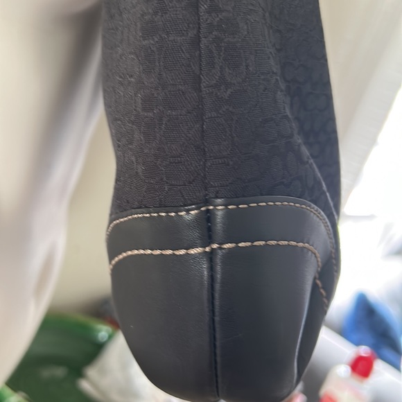 Unique coach canvas and suede purse - Picture 5 of 15